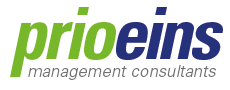 prioeins management GmbH logo